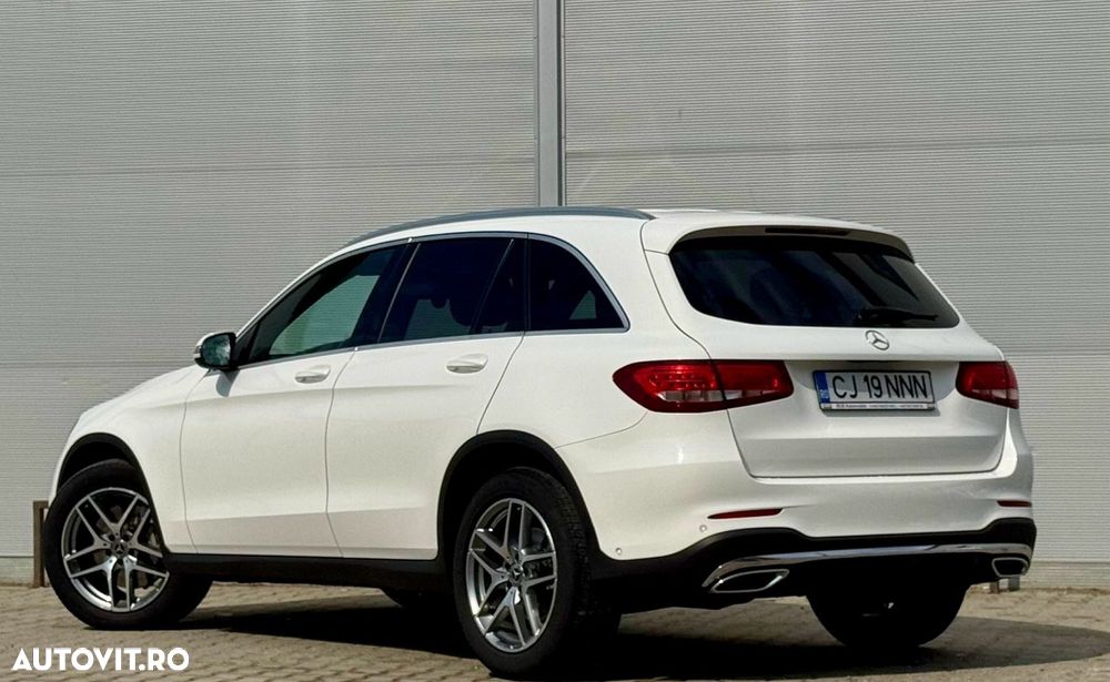 Mercedes-Benz GLC 220 d 4Matic 9G-TRONIC AMG Line - 4