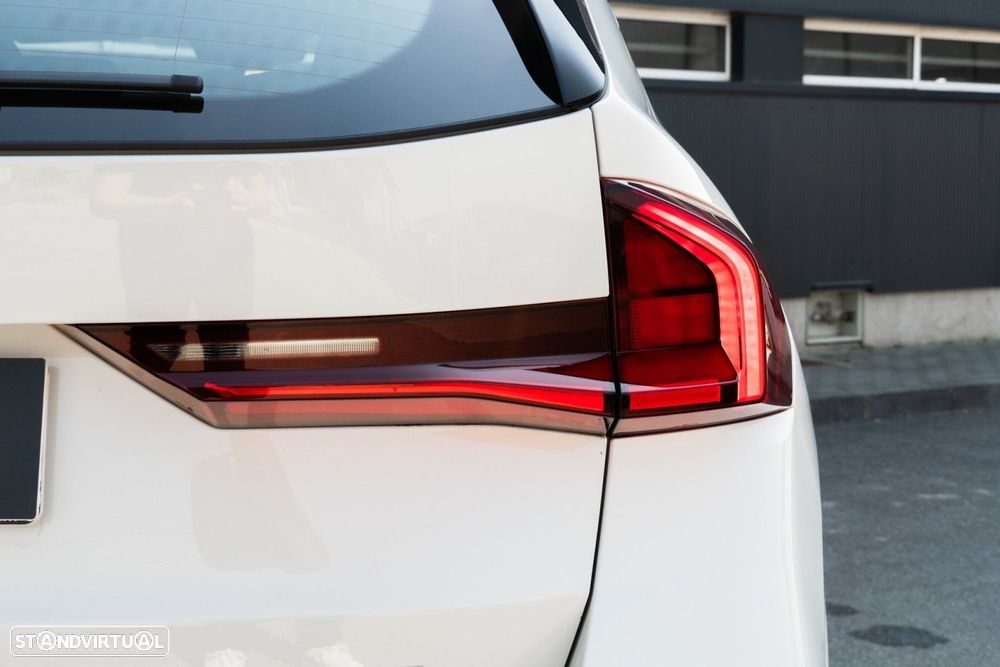 BMW iX1 xDrive30 Pack Desportivo M - 37