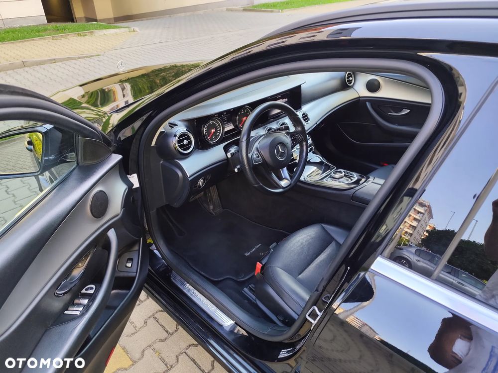 Mercedes-Benz Klasa E - 6