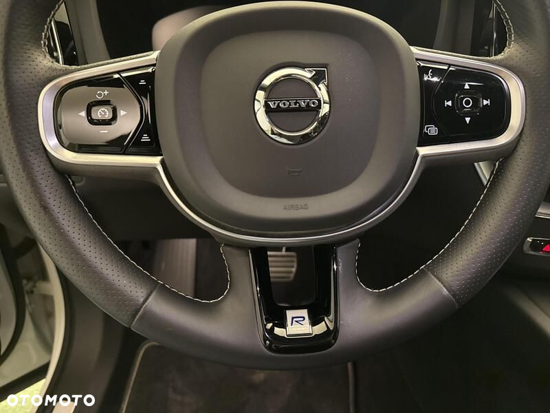 Volvo XC 60 T4 R-Design - 13
