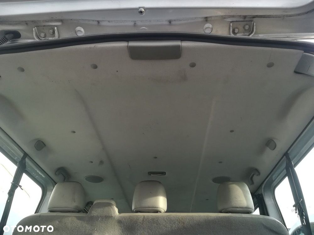 lampka podsufitki passenger trafic vivaro - 1