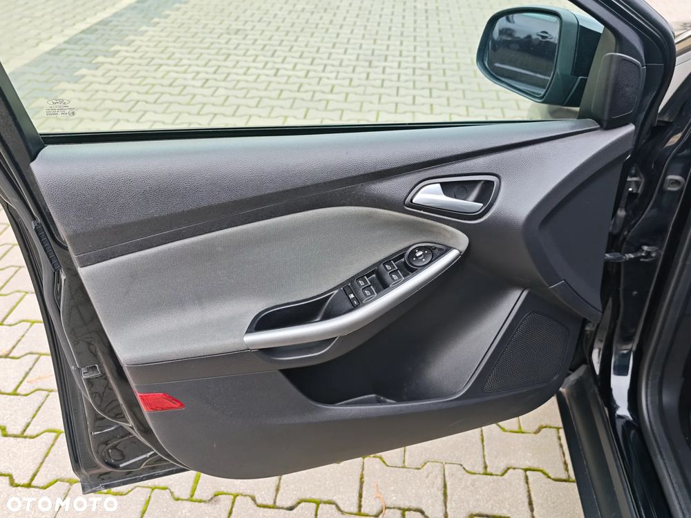 Ford Focus - 18