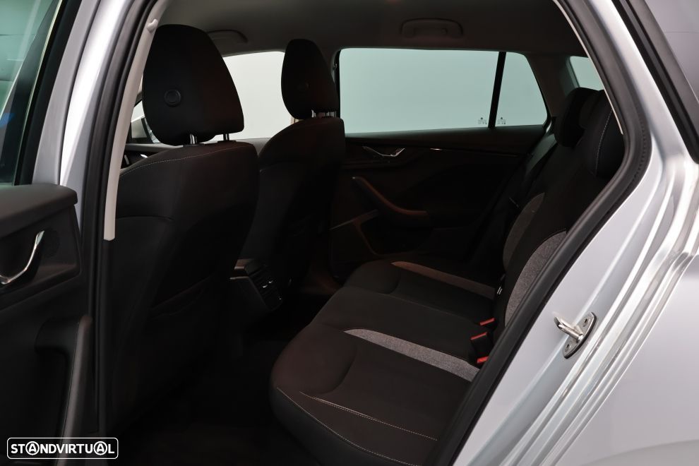 Skoda Scala 1.0 TSI Style DSG - 23