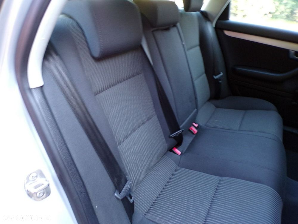 Audi A4 Avant - 19