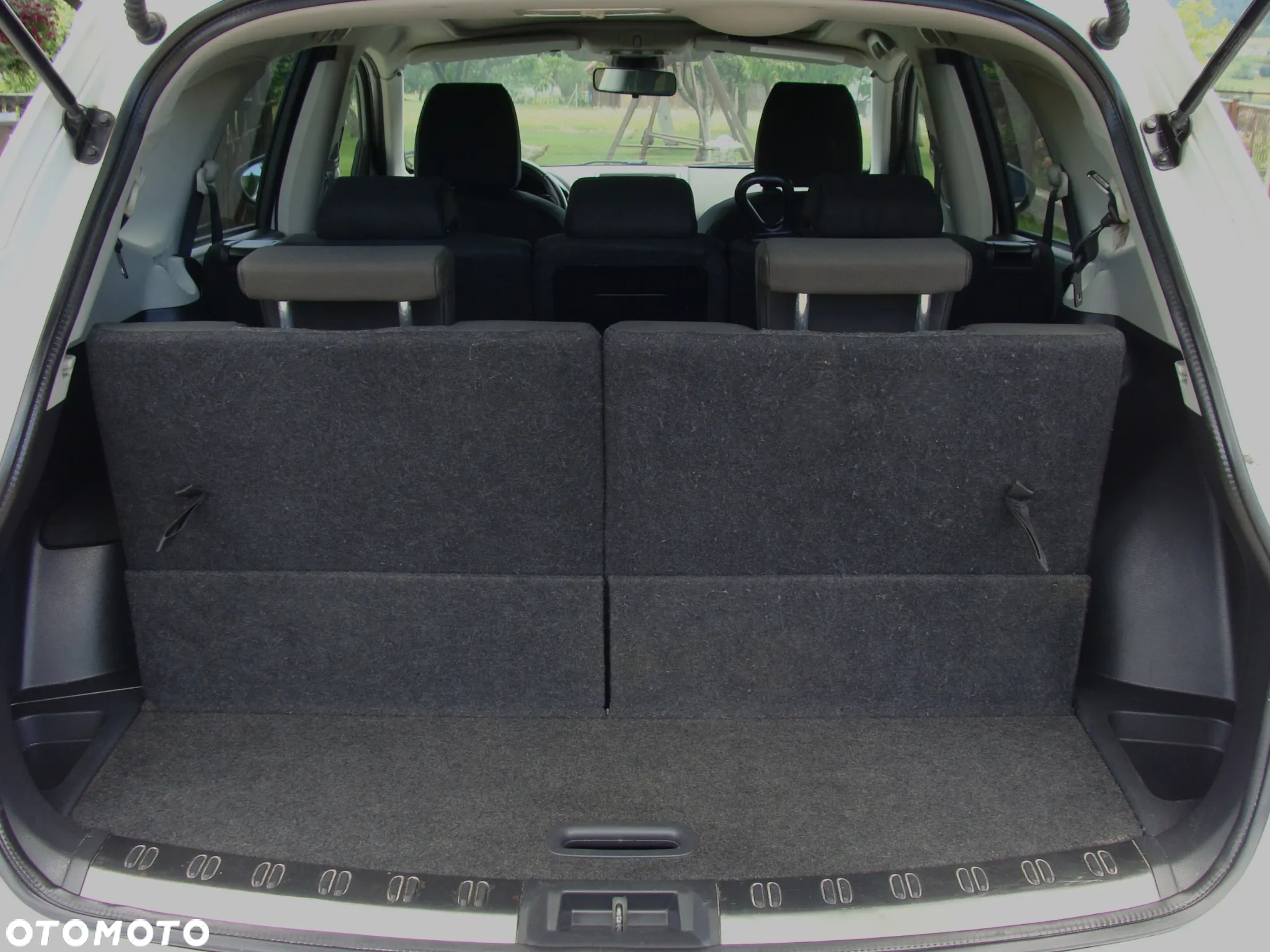 Nissan Qashqai+2 2.0 dCi Tekna EU5 - 12