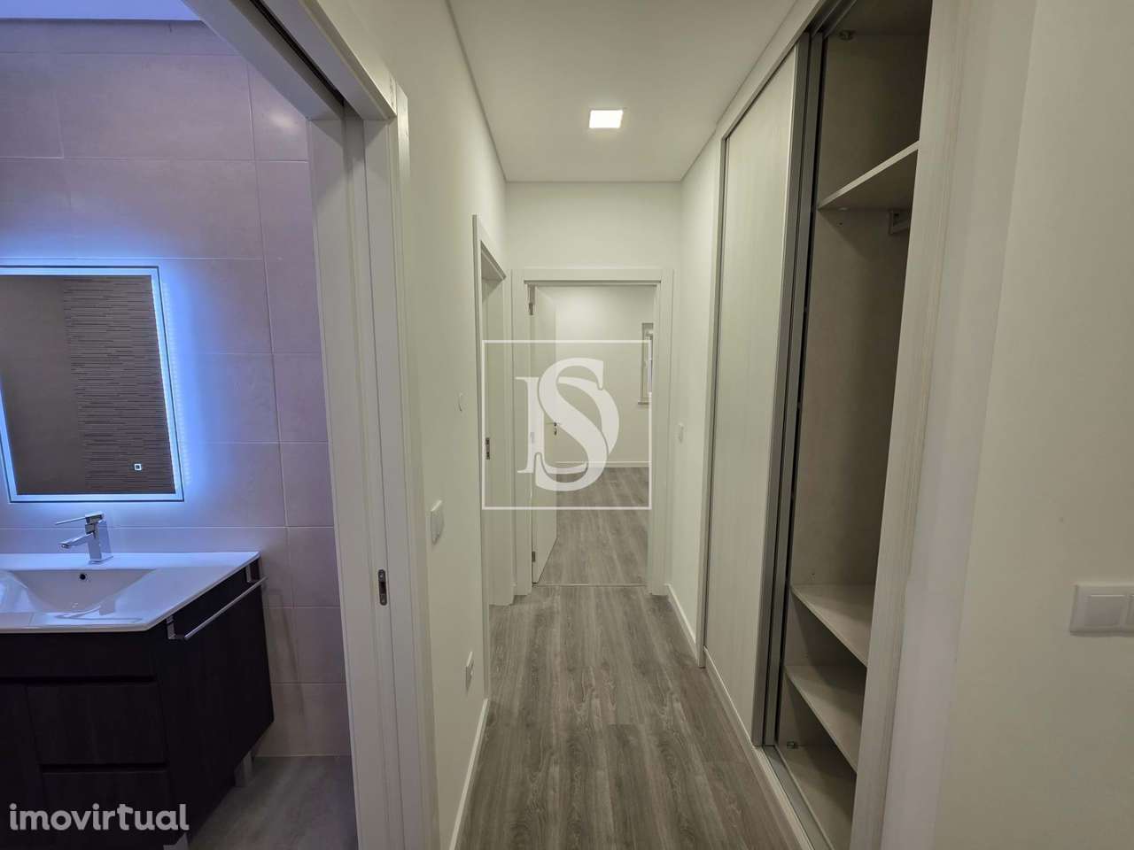 Apartamento T2, no Botulho - Grande imagem: 5/15