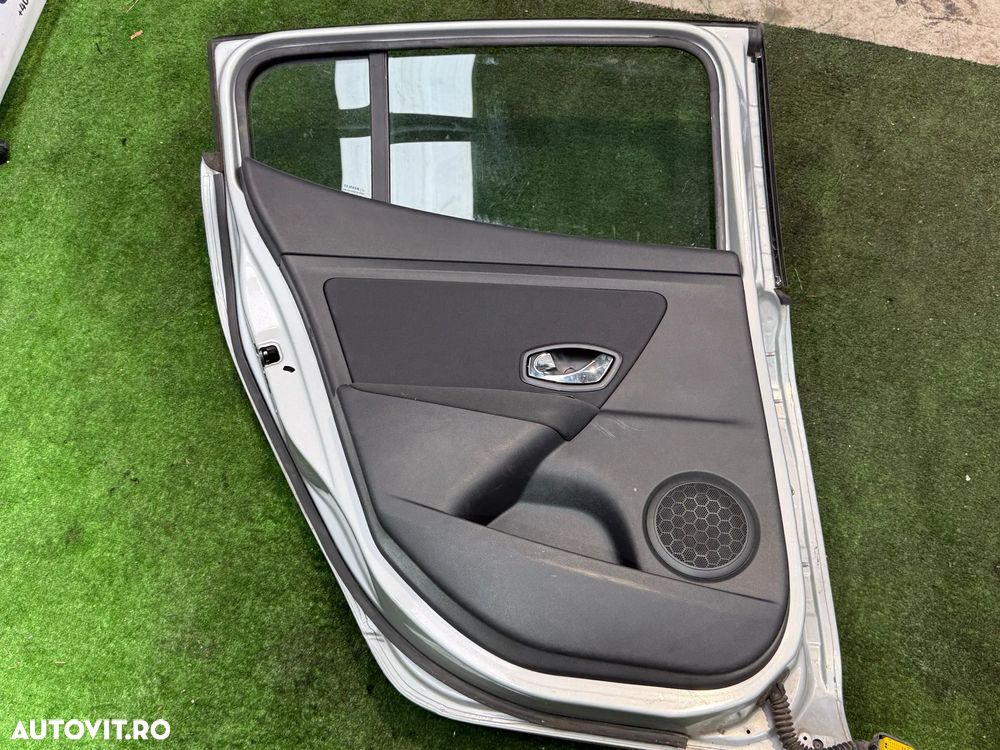 USA PORTIERA SPATE STÂNGA RENAULT MEGANE III B95 1.6 DIESEL 2014 / HATCHBACK 2008-2016 - 5