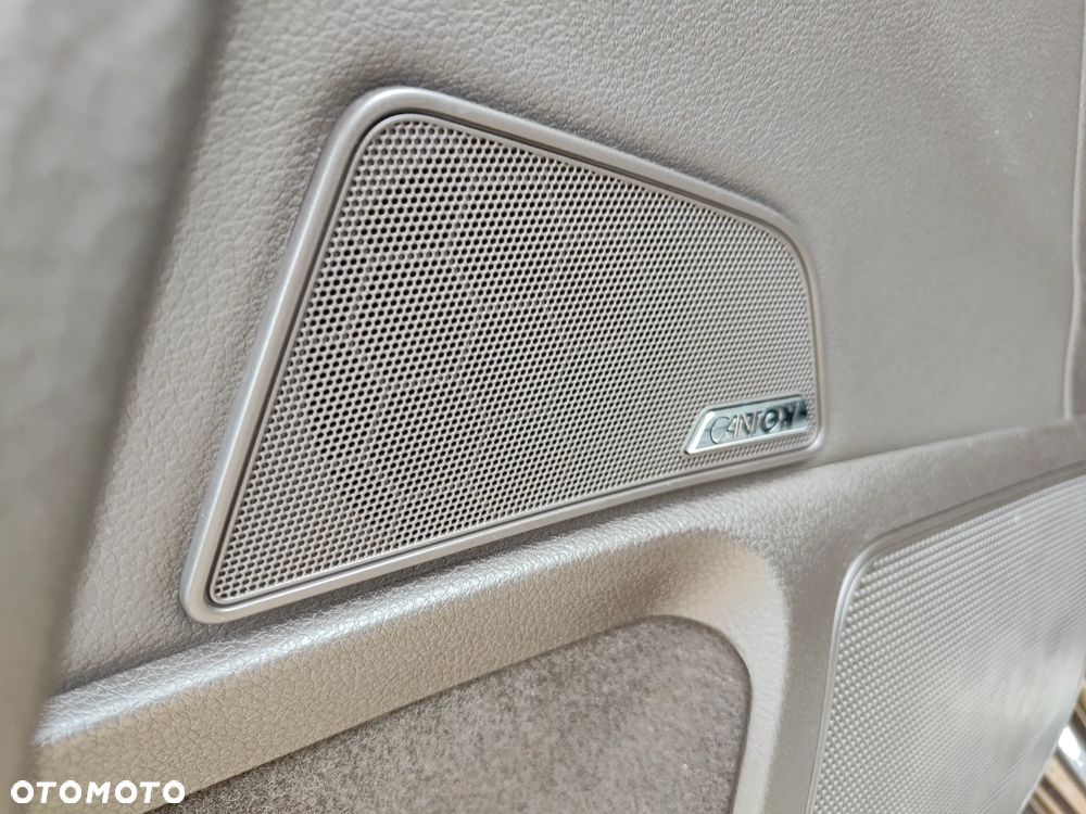 Skoda Superb 2.0 TDI L&K DSG - 27