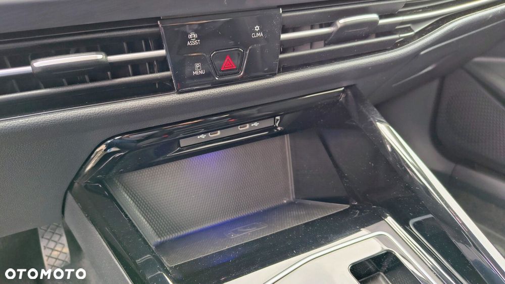 Volkswagen Golf 1.5 eTSI EVO Style DSG - 29