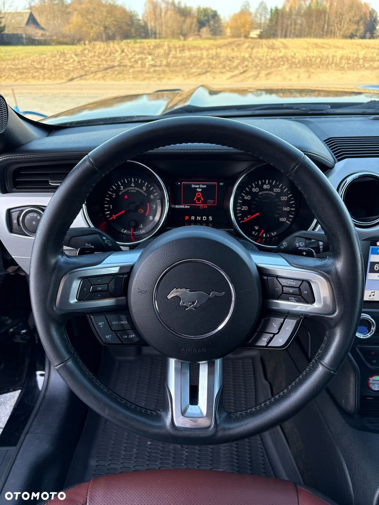 Ford Mustang Cabrio 5.0 Ti-VCT V8 Black Shadow Edition - 12