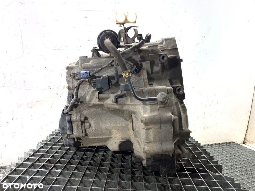 SKRZYNIA BIEGÓW  HONDA ACCORD VIII (CU) 2008 - 2022 2.0 i (CU1) 115 kW [156 KM] benzyna 2008 - 2015 - 4