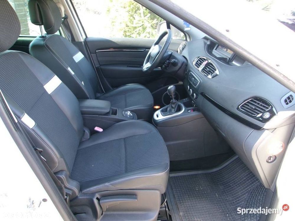 Renault Scenic - 6