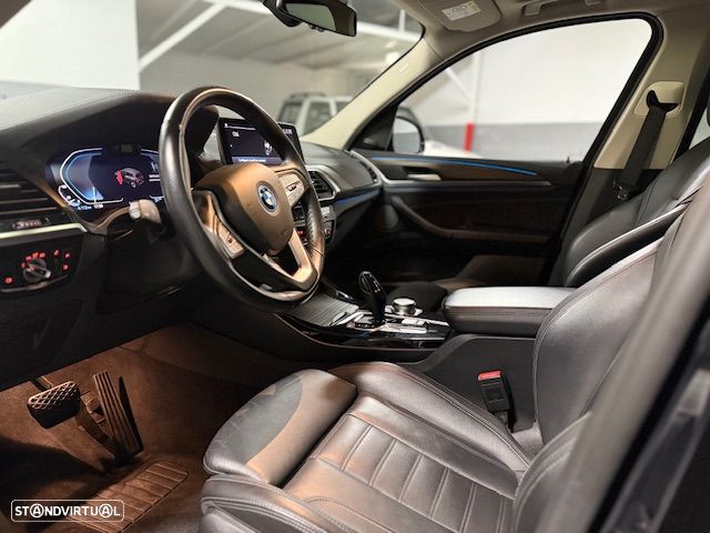 BMW iX3 M Sport Impressive - 15