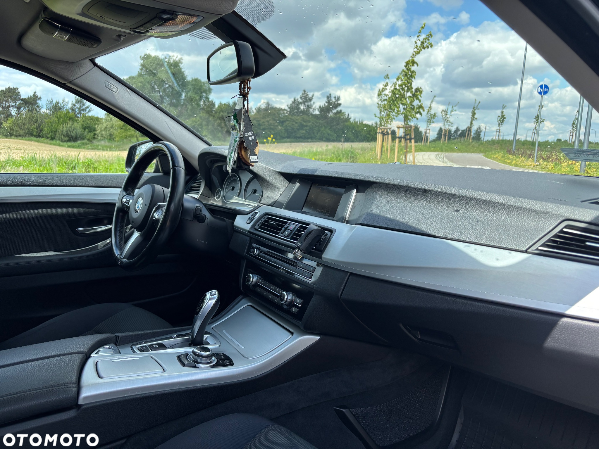 BMW Seria 5 520d - 12