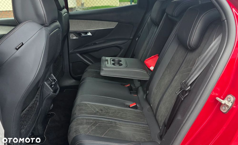 Peugeot 3008 1.5 BlueHDi GT S&S EAT8 - 28