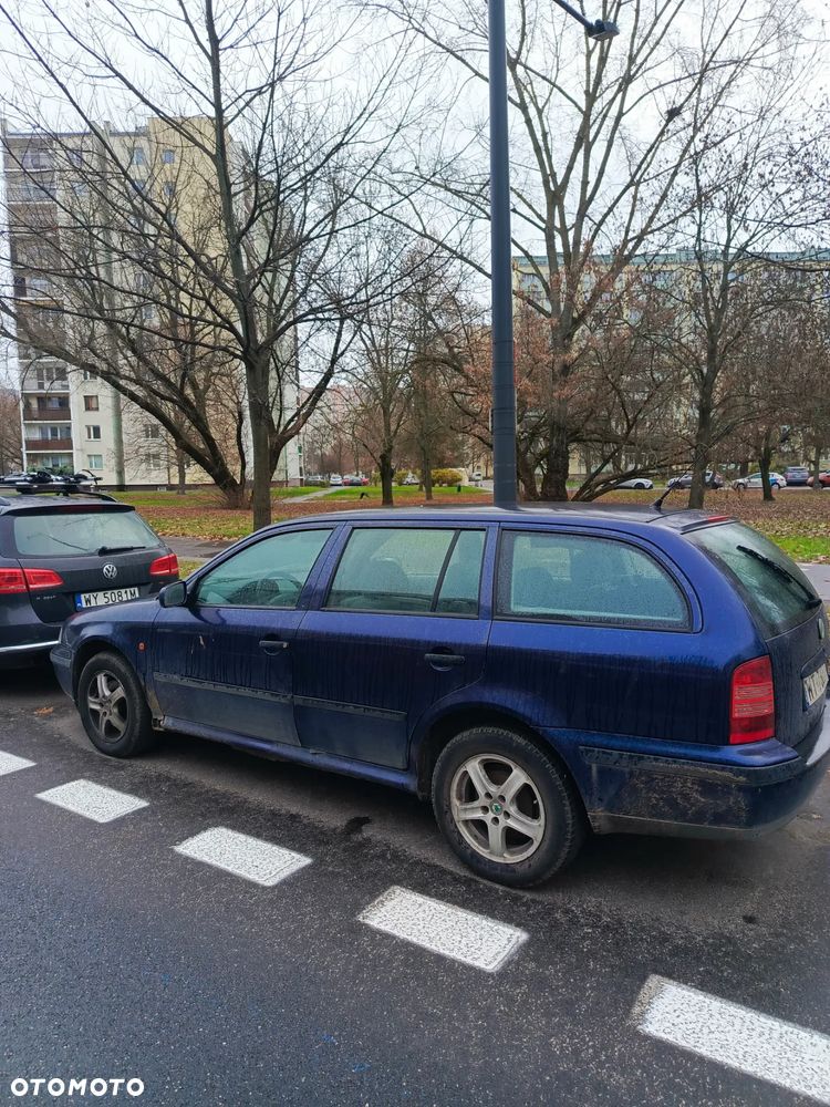 Skoda Octavia 1.9 TDI Celebrate - 2