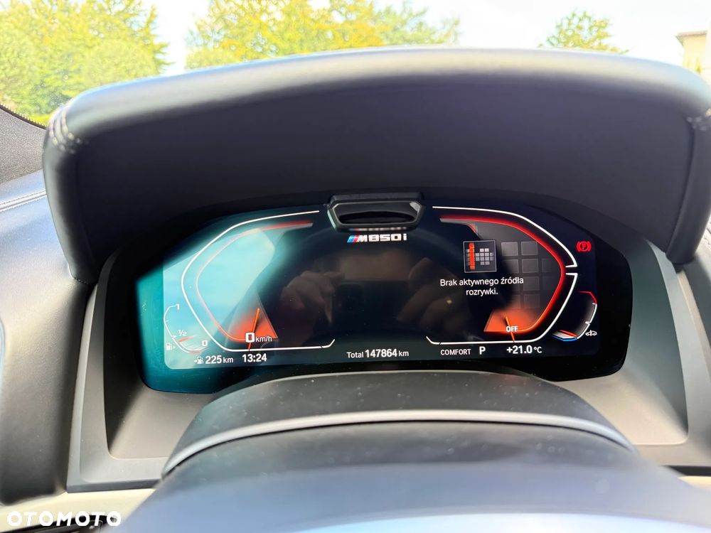 BMW Seria 8 - 7