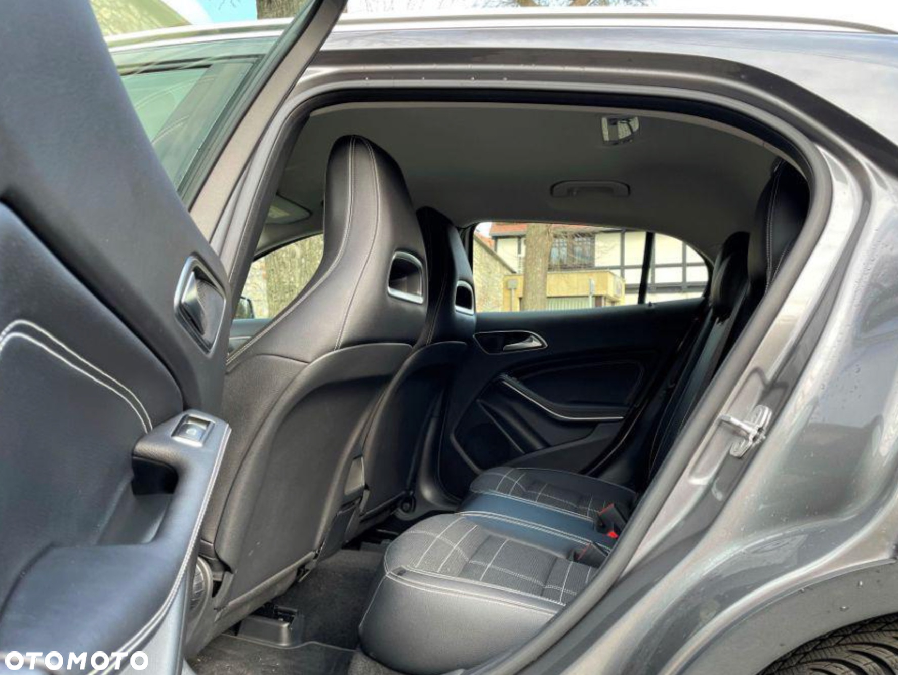 Mercedes-Benz GLA 200 (CDI) d 4-Matic - 10