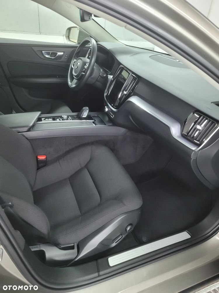 Volvo V60 - 13