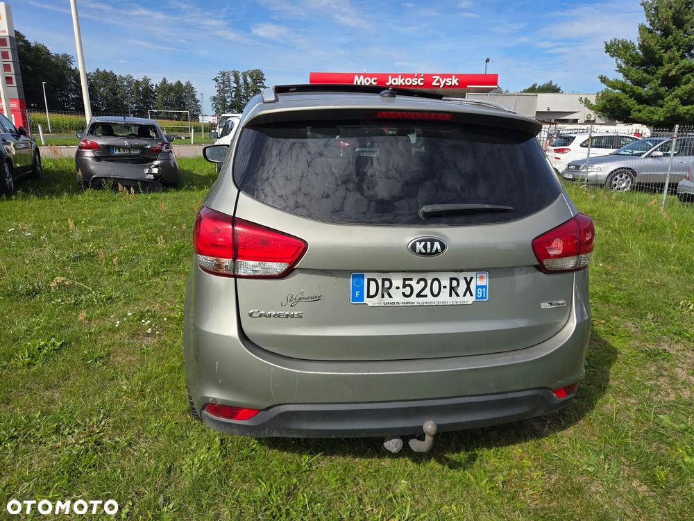 Kia Carens 1.6 GDI L 7os - 19