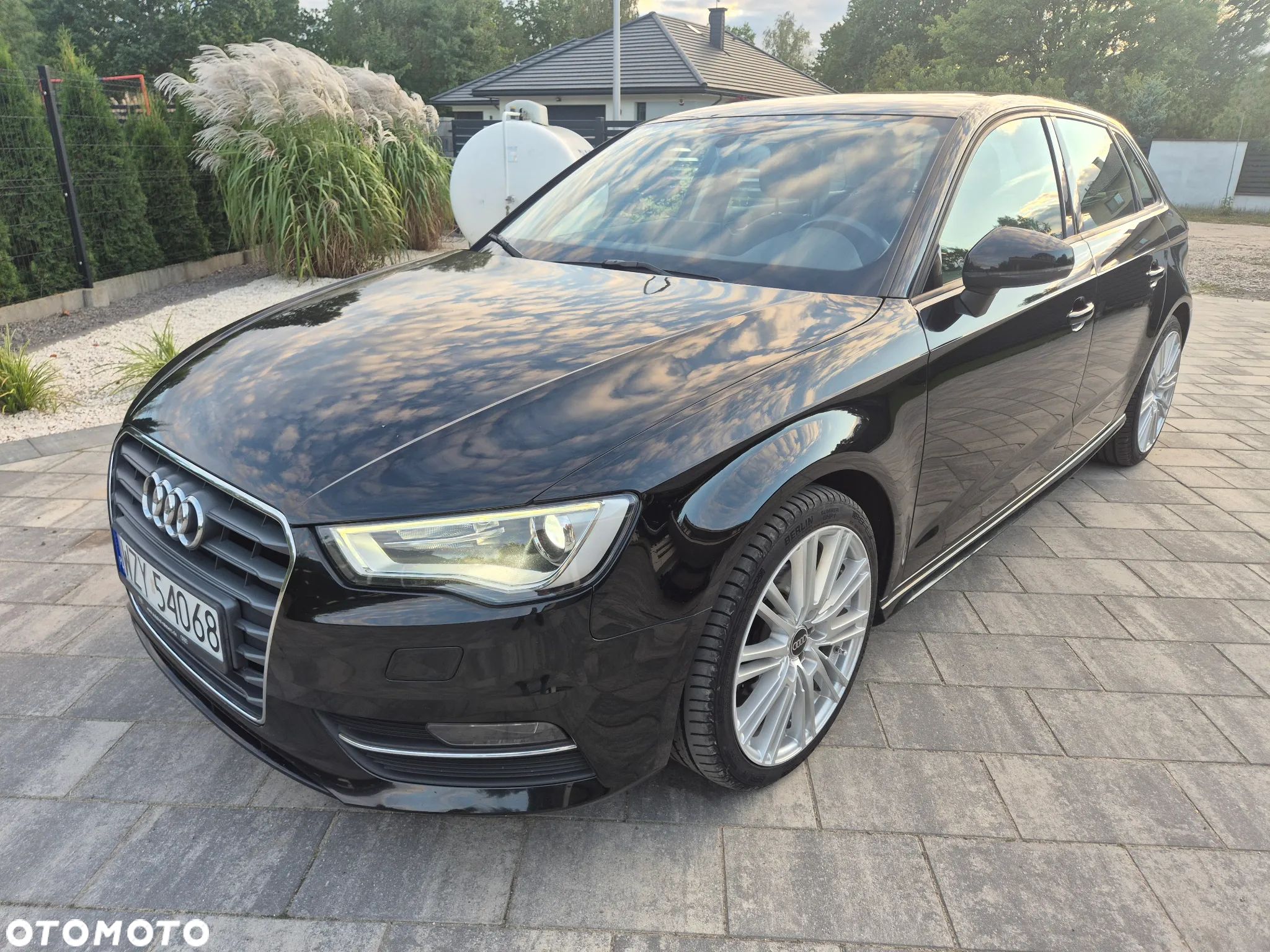 Audi A3 Sportback 1.6 TDI Attraction - 1