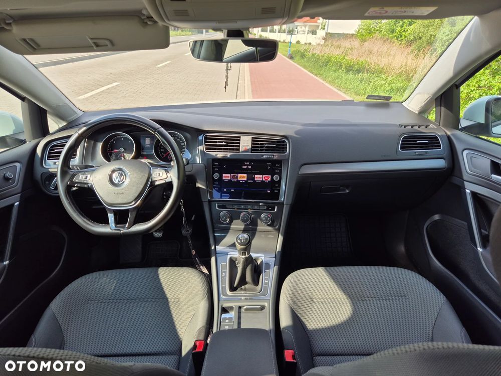 Volkswagen Golf 1.6 TDI BMT Comfortline - 6