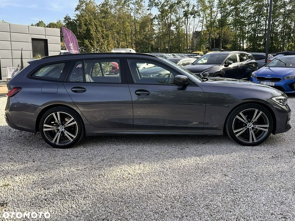 BMW Seria 3 318i Sport Line - 8