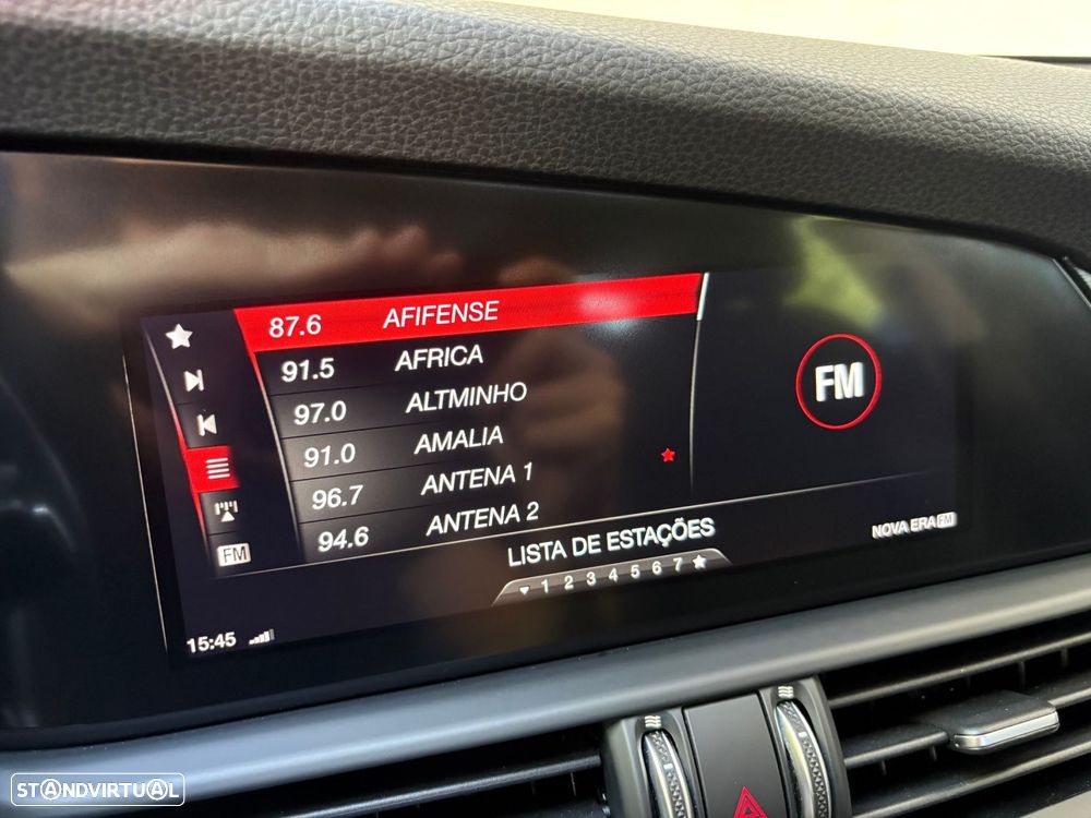 Alfa Romeo Giulia 2.2 D Super AT8 - 21