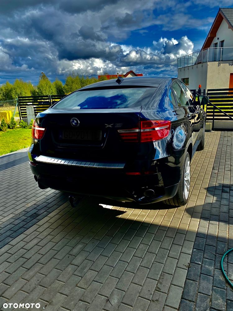 BMW X6 xDrive40d - 14