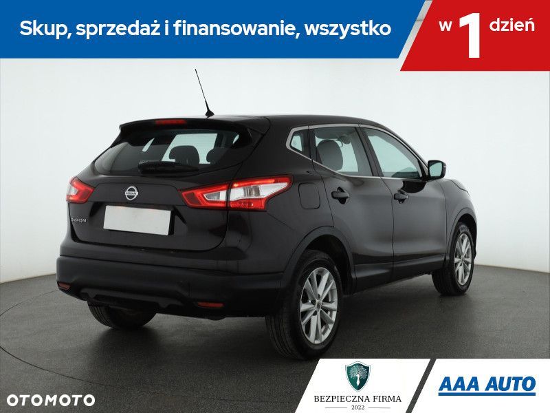 Nissan Qashqai - 7