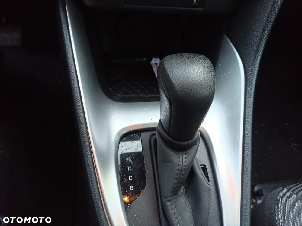 Toyota Yaris 1.5 VVT-i Comfort - 19