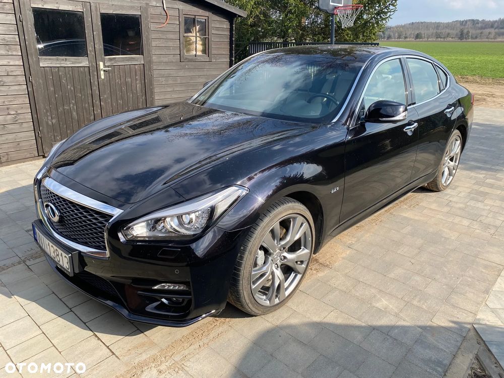 Infiniti Q70 2.2d Sport Tech - 1