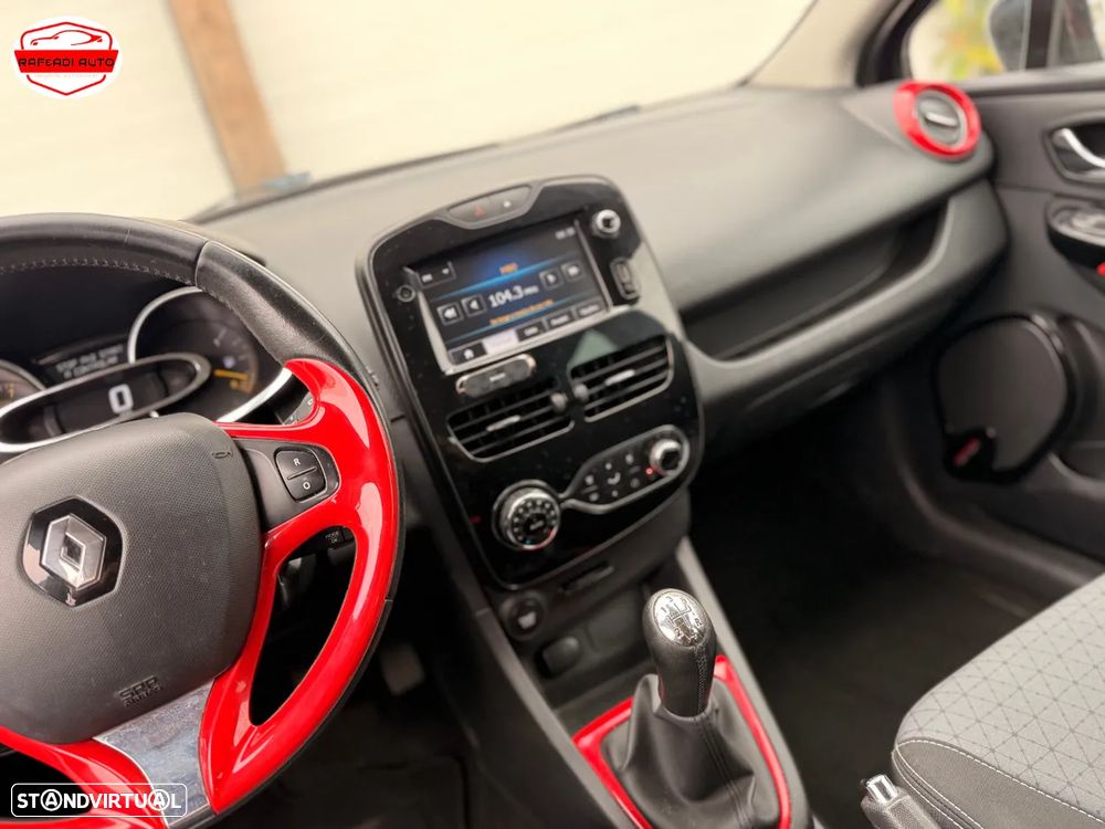 Renault Clio TCe 90 Limited - 18