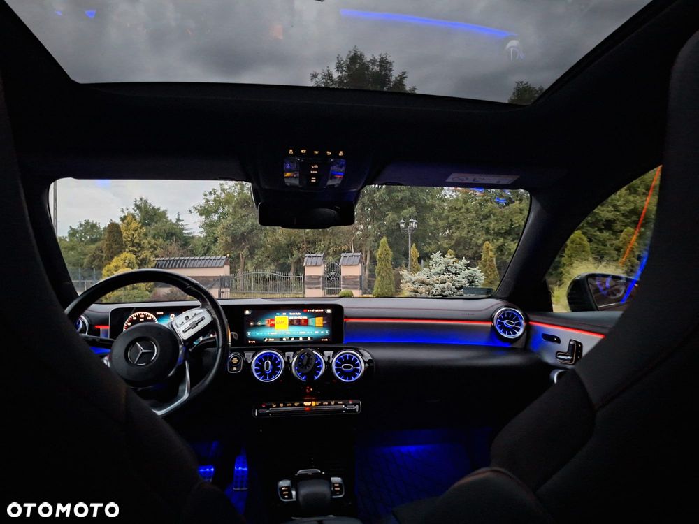 Mercedes-Benz CLA 200 AMG Line 7G-DCT - 11