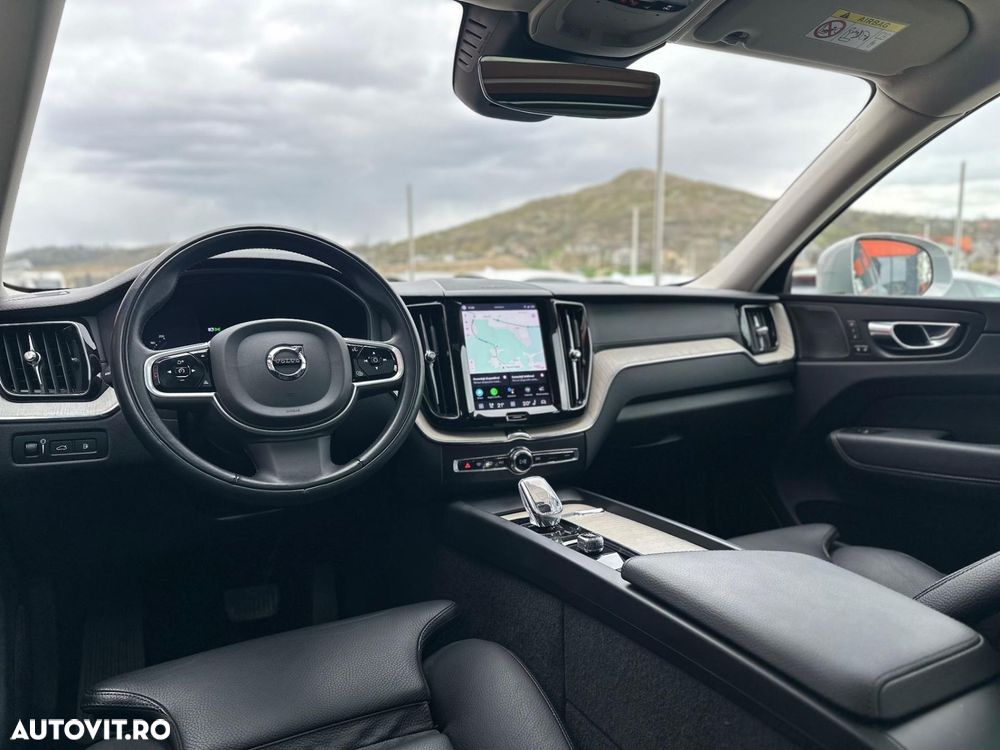 Volvo XC 60 Recharge T6 Twin Engine eAWD Inscription Expression - 16