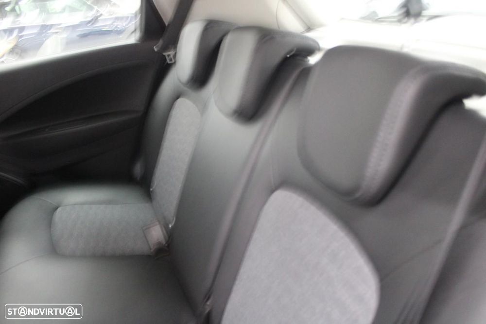 Renault Zoe (c/ Bateria) EV50 135hp Techno - 11