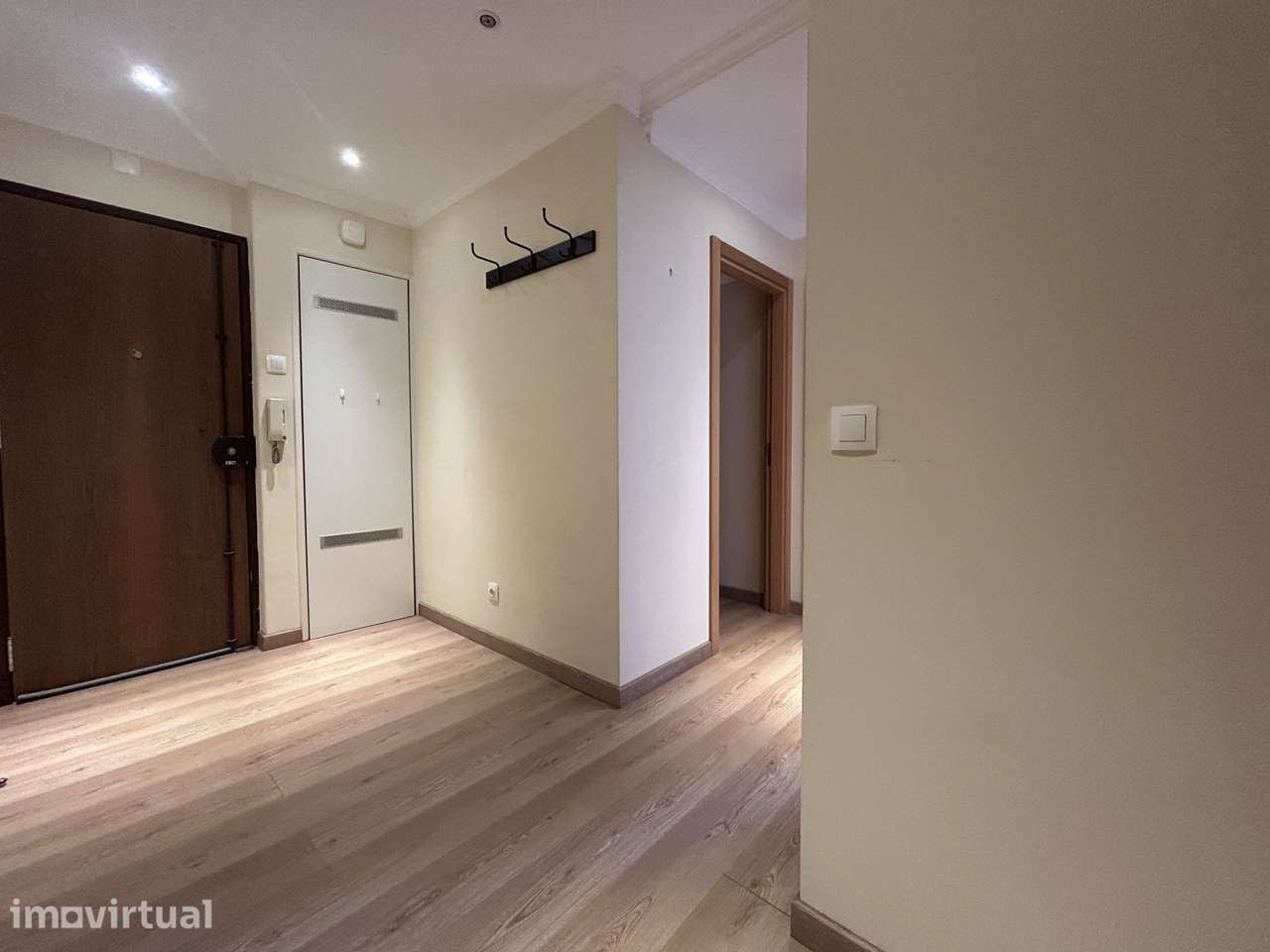 T2 LUMIAR central com garagem - Grande imagem: 4/25