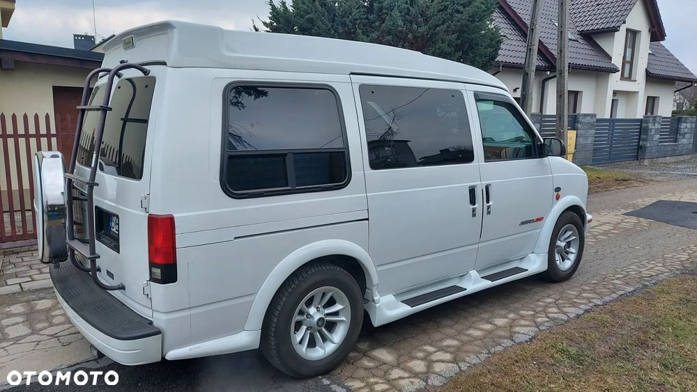 Chevrolet Astro 4.3i V6 - 29