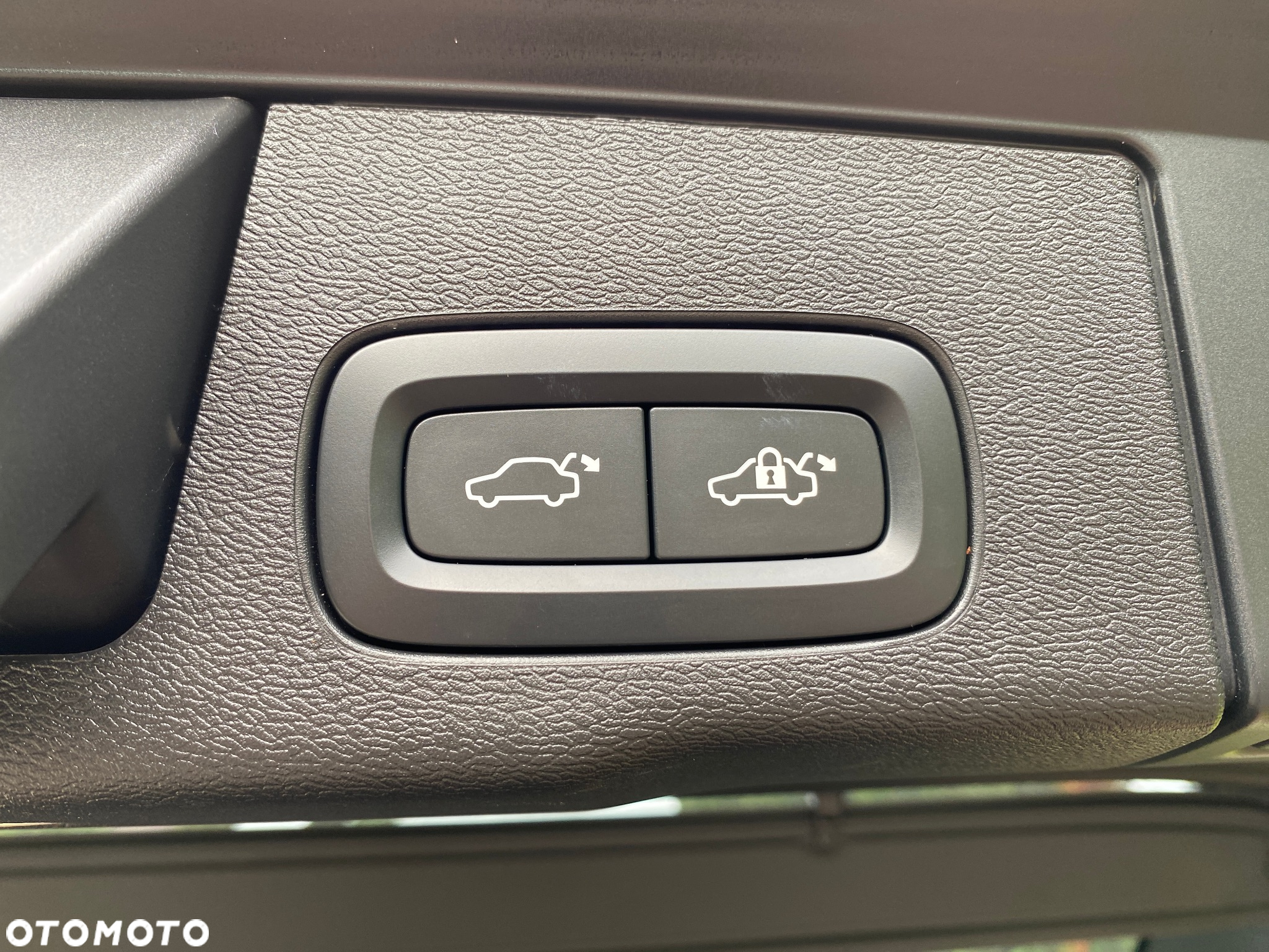 Volvo XC 60 B4 D Geartronic RDesign - 18
