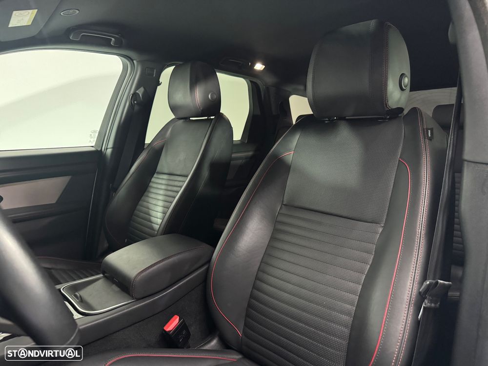 Land Rover Discovery Sport 1.5 I3 P300e AWD R-Dynamic HSE - 18