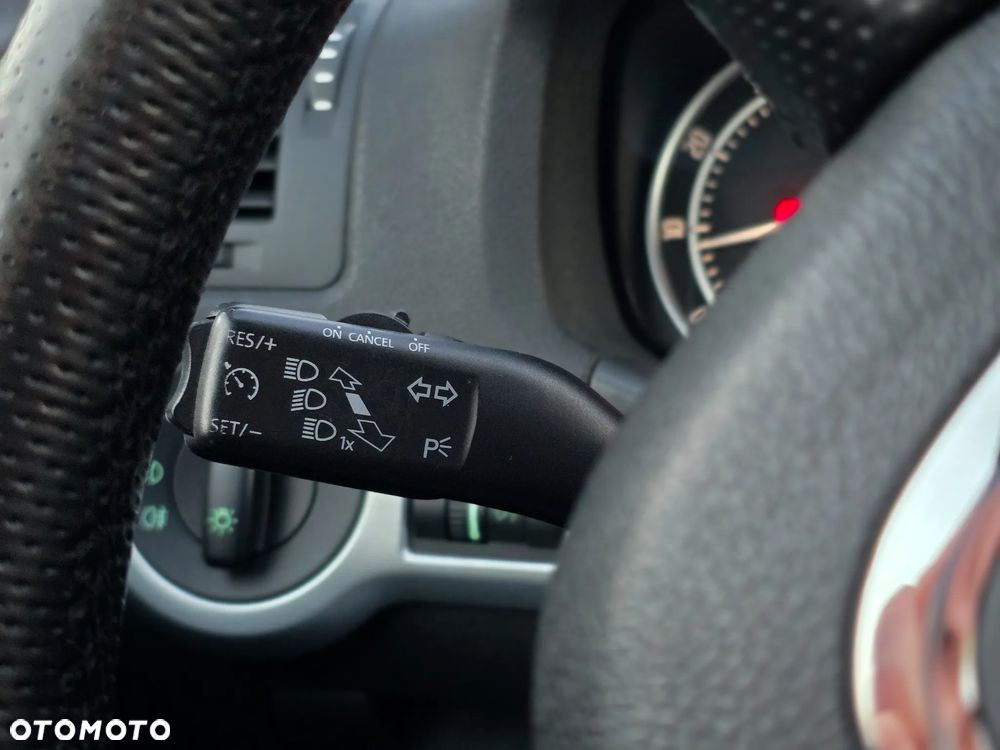 Skoda Octavia 2.0 TSI RS - 21