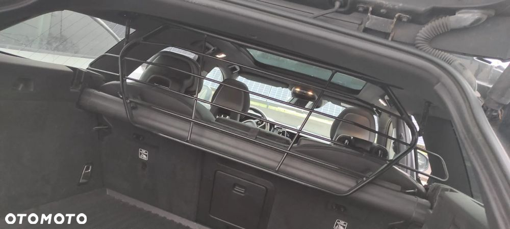 Volvo V90 Cross Country D5 AWD Geartronic Pro - 36