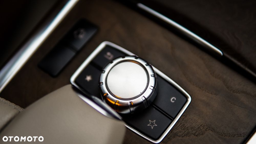 Mercedes-Benz Klasa E 350 BlueTEC 4-Matic Avantgarde - 20