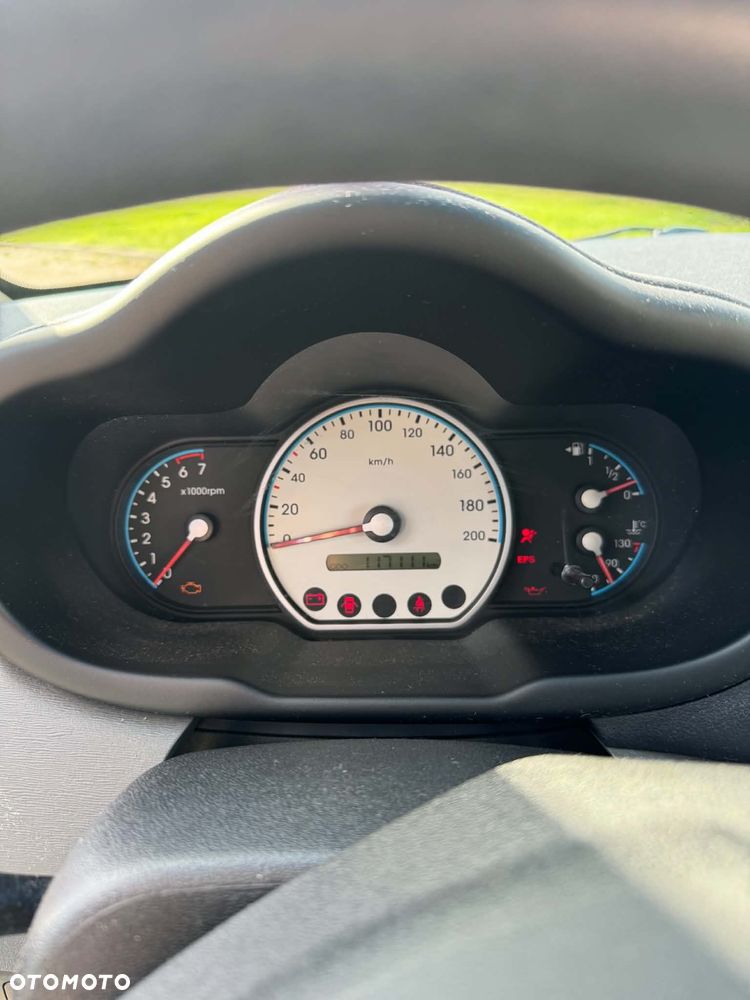 Hyundai i10 1.1 Classic - 10
