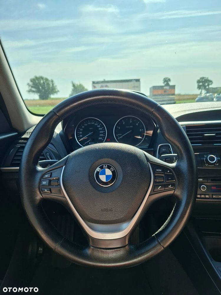 BMW Seria 1 118d Urban Line - 16