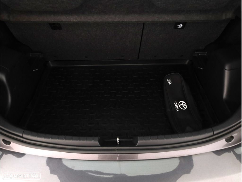 Toyota Yaris 1.0 VVT-i ACtive - 17