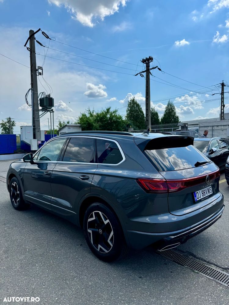 Volkswagen Touareg V6 TDI R-Style - 4