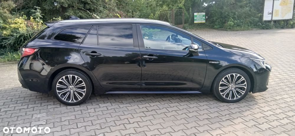 Toyota Corolla - 12