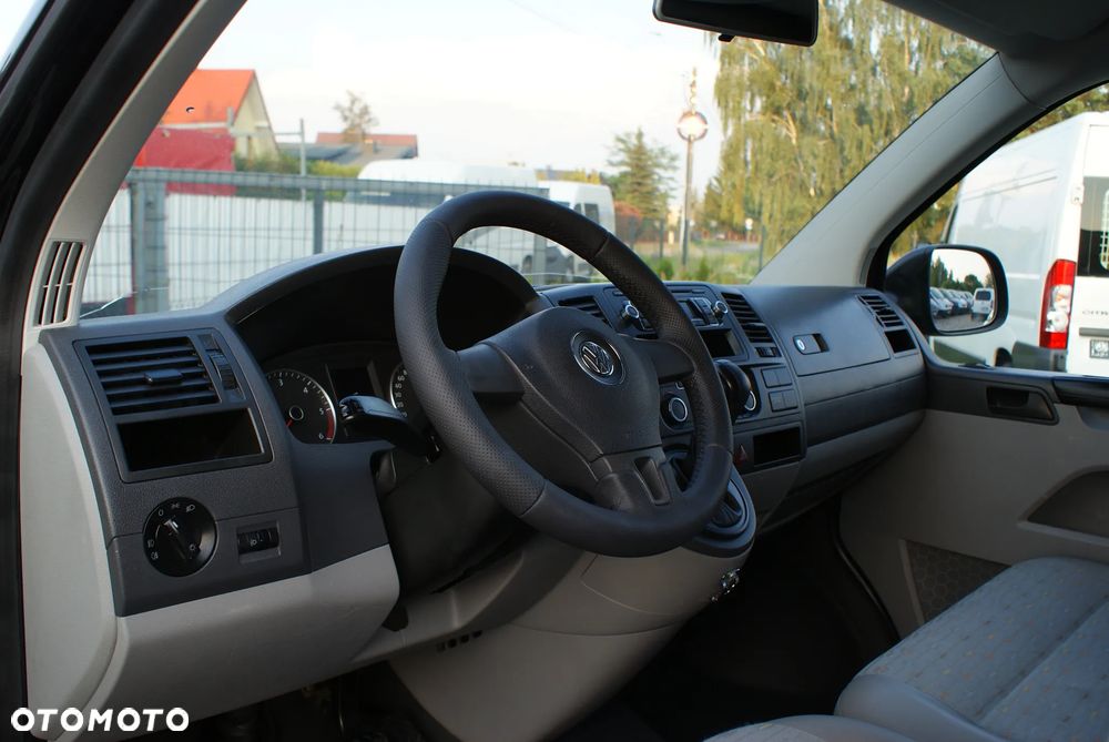 Volkswagen Transporter - 10