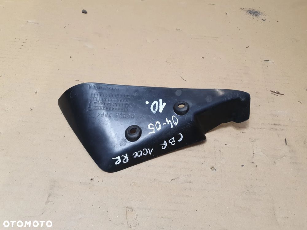 Honda CBR 1000RR SC57 04-07 WYPEŁNIENIE OWIEWKA - 3